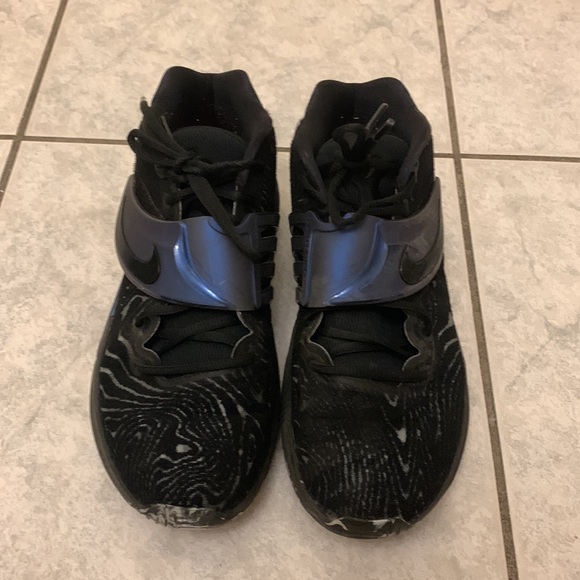 I’m selling the KD14 - Picture 2 of 4